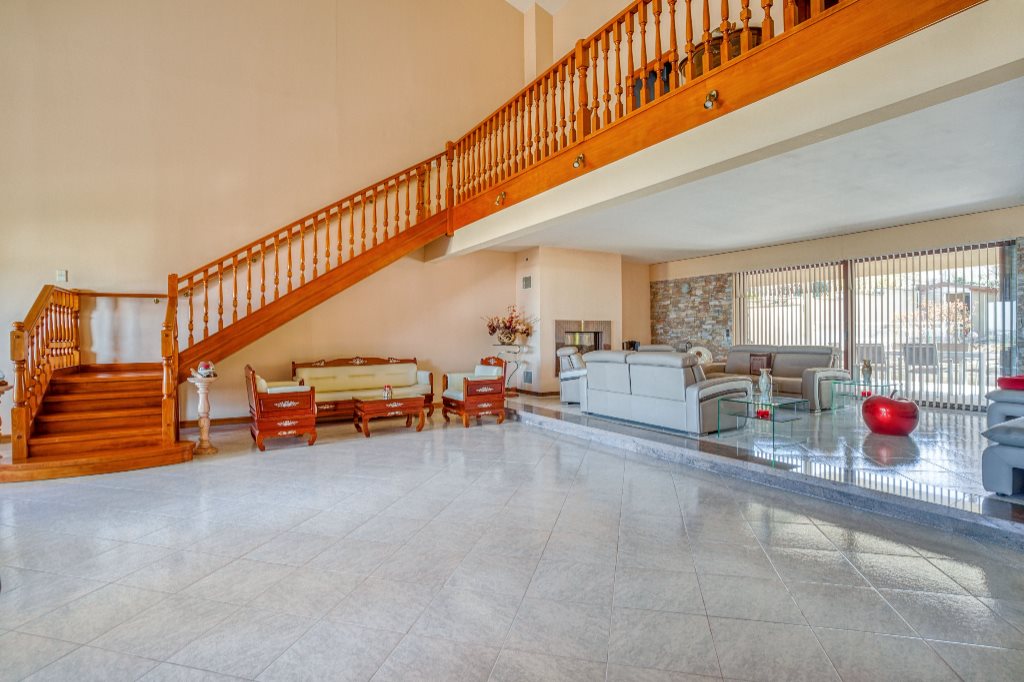 Maison à vendre, 350m², Viry-Châtillon