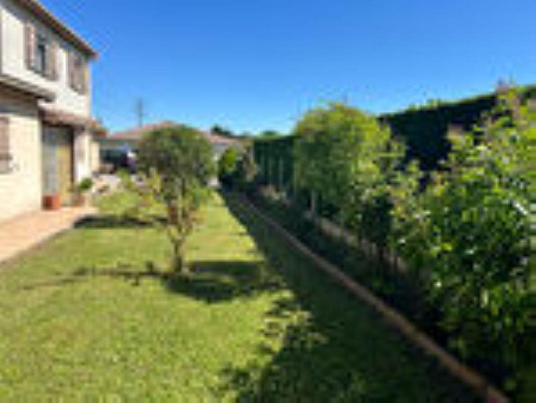 Maison à vendre, 192m², Carbon-Blanc