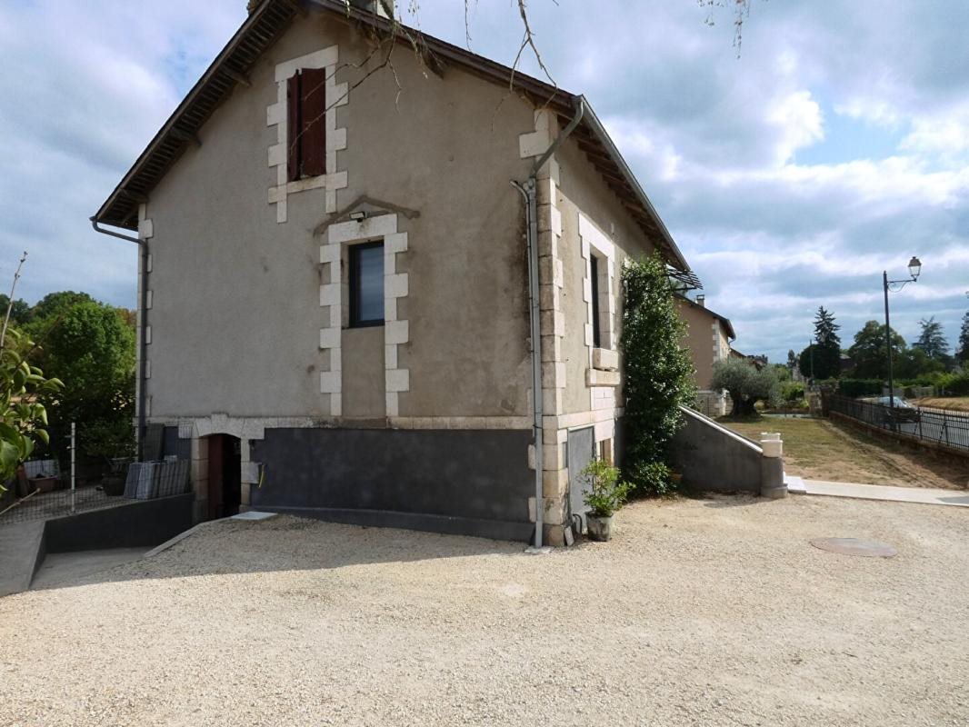 Maison à vendre, 92m², Cherveix-Cubas
