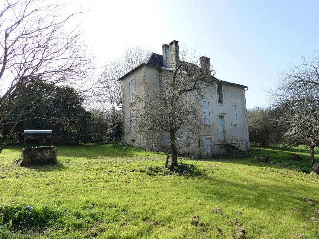 Maison à vendre, 160m², Nailhac
