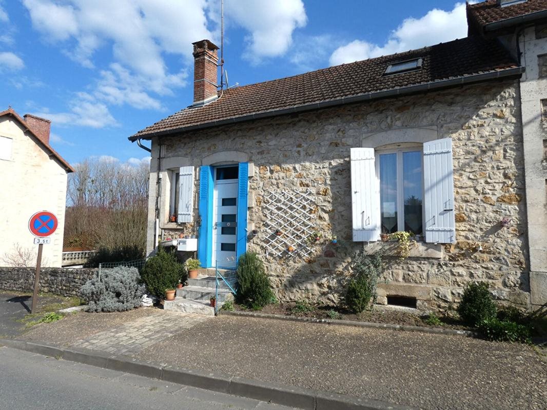 Maison à vendre, 76m², Hautefort