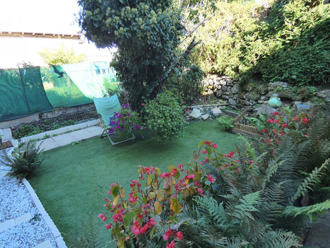 Maison à vendre, 76m², Hautefort