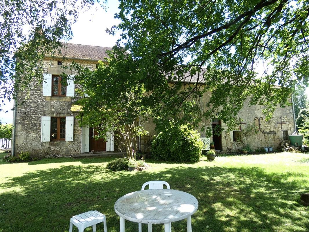 Maison à vendre, 120m², Cherveix-Cubas