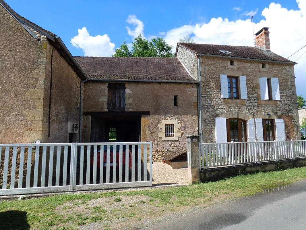 Maison à vendre, 120m², Cherveix-Cubas