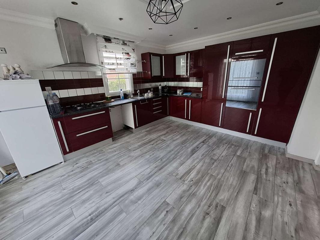 Maison à vendre, 122m², L'Aigle