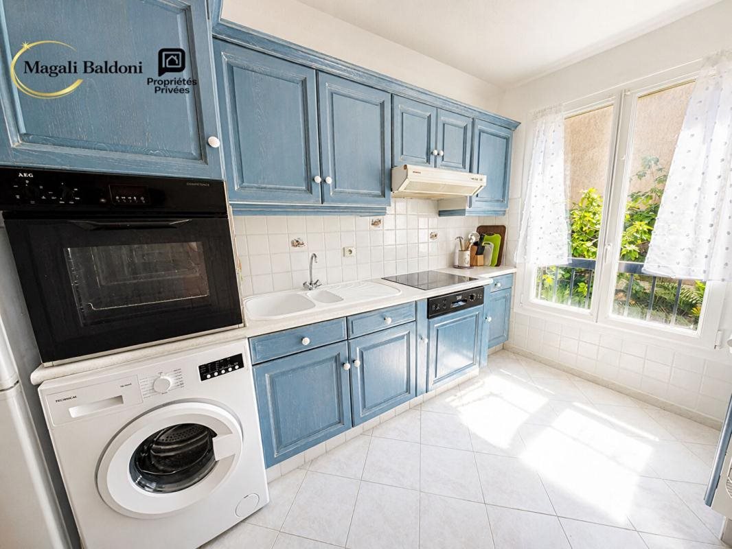 Appartement à vendre, 60m², Roquebrune-sur-Argens