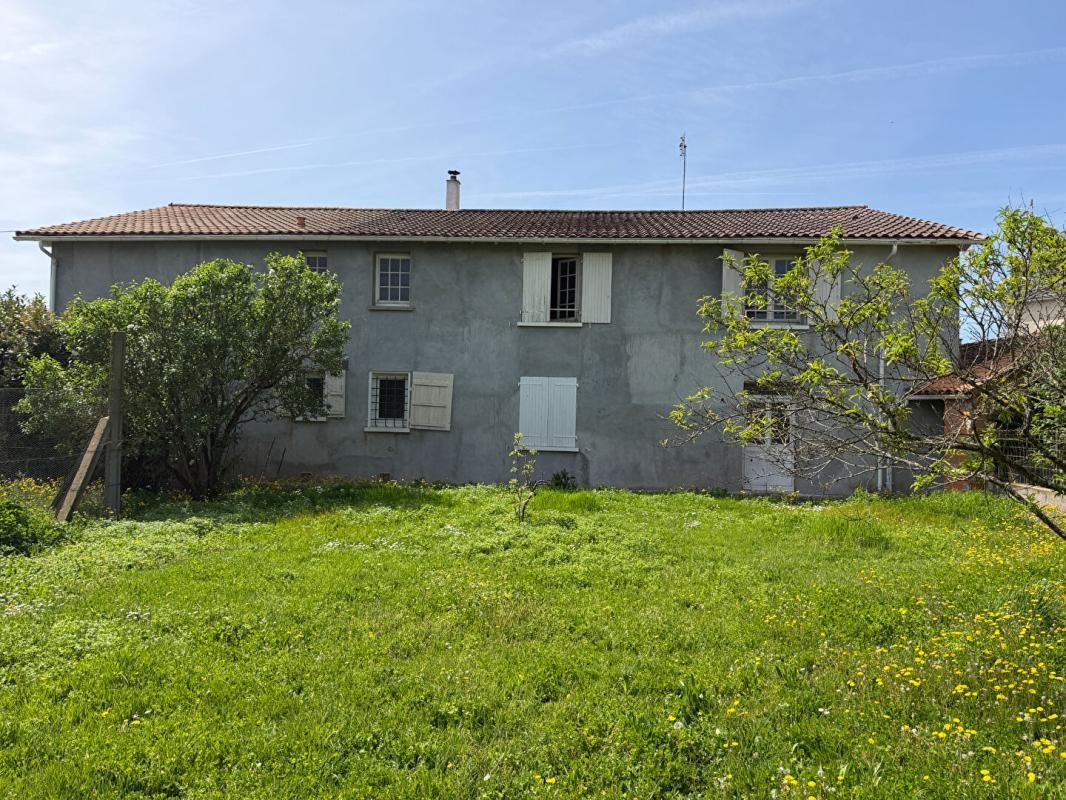 Maison à vendre, 209m², Saint-Maixent-l'Ecole