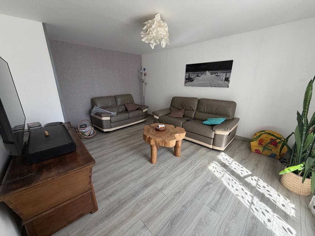 Maison à vendre, 161m², Nanteuil