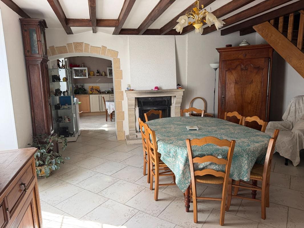 Maison à vendre, 161m², Nanteuil