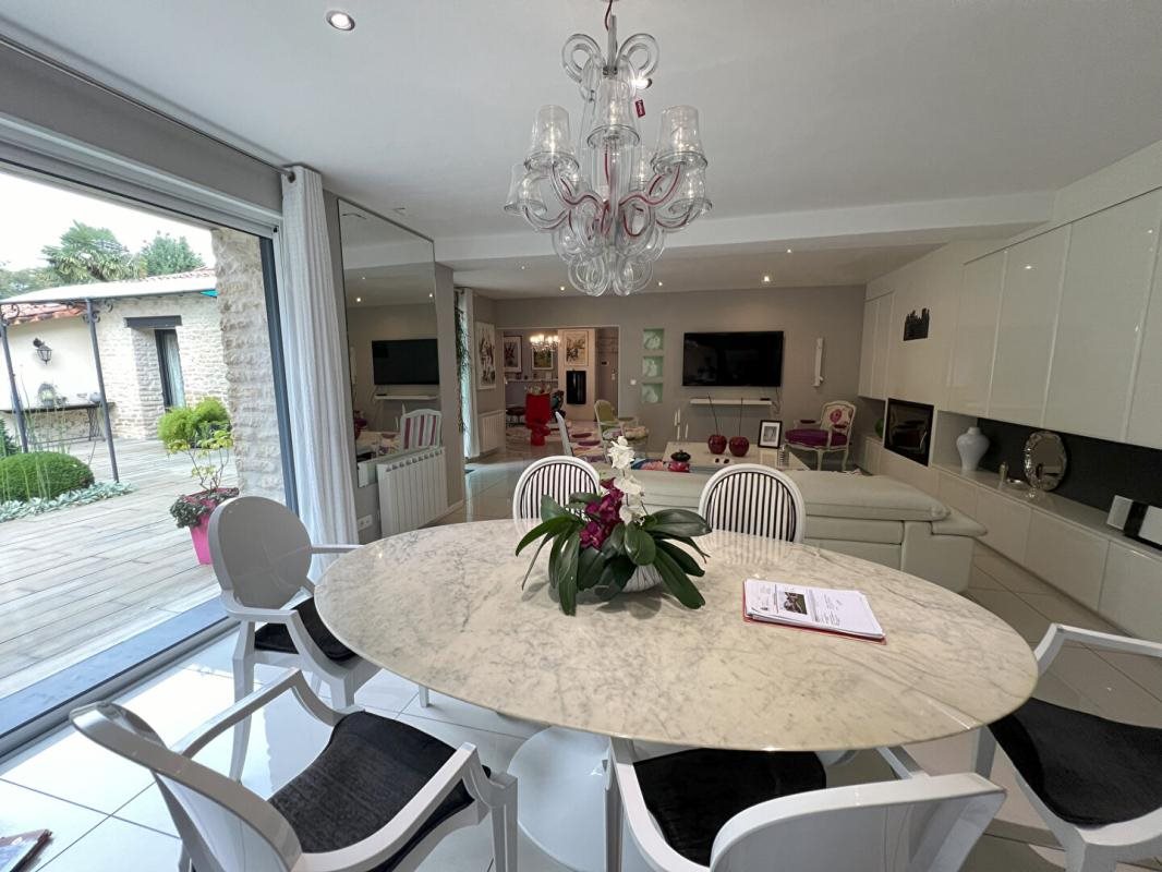 Maison à vendre, 270m², Augé