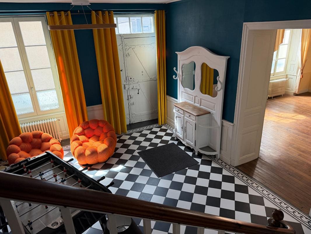 Maison à vendre, 320m², Saint-Maixent-l'Ecole