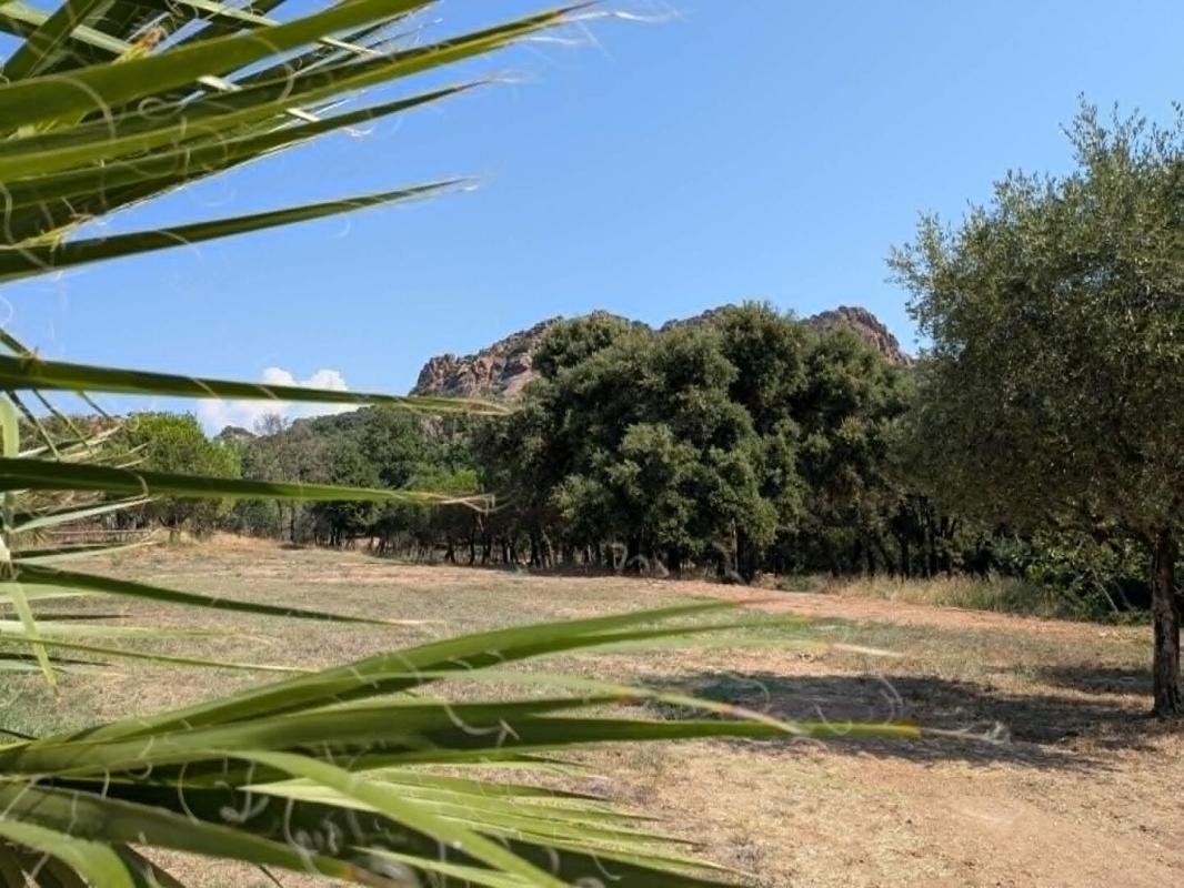 Maison à vendre, 160m², Roquebrune-sur-Argens