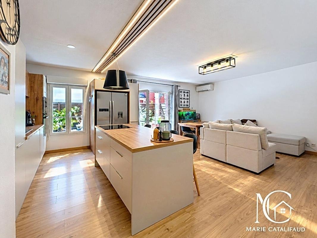 Appartement à vendre, 66m², Roquebrune-sur-Argens