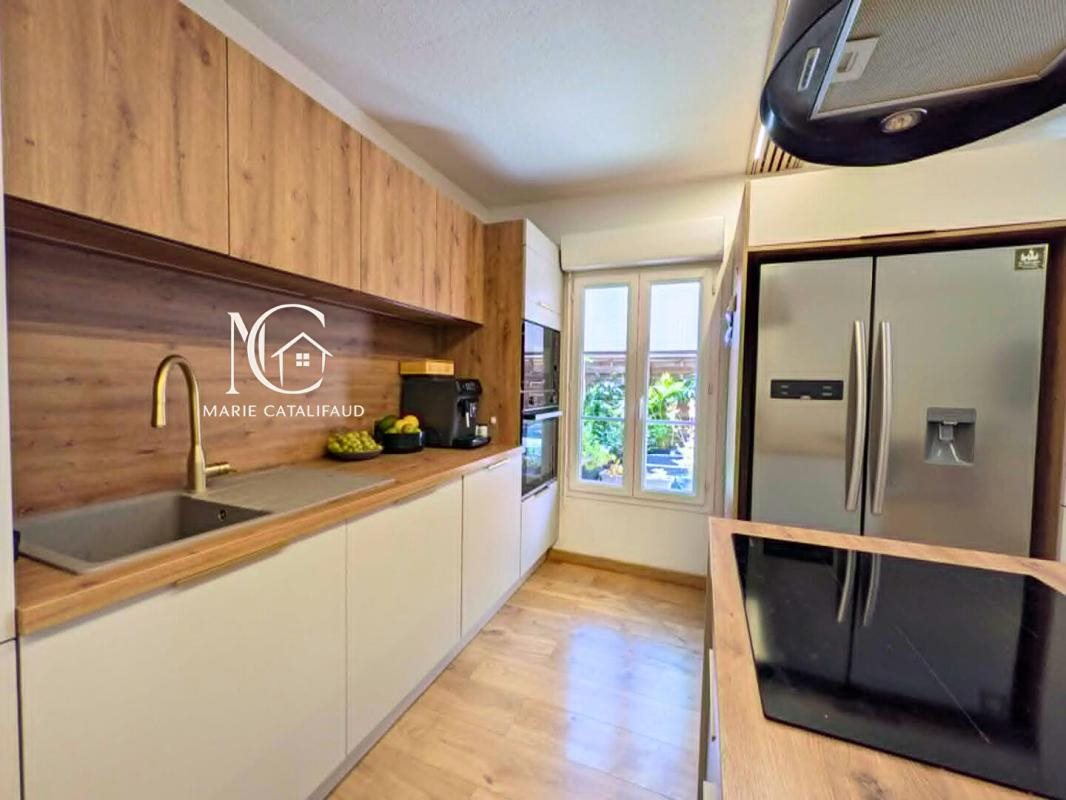 Appartement à vendre, 66m², Roquebrune-sur-Argens