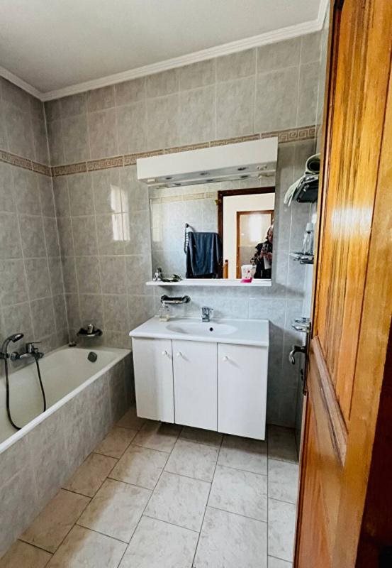 Maison à vendre, 117m², Ceyreste