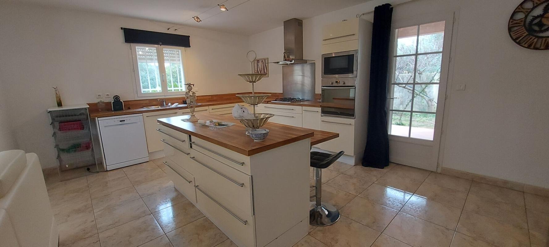 Maison à vendre, 184m², Générac