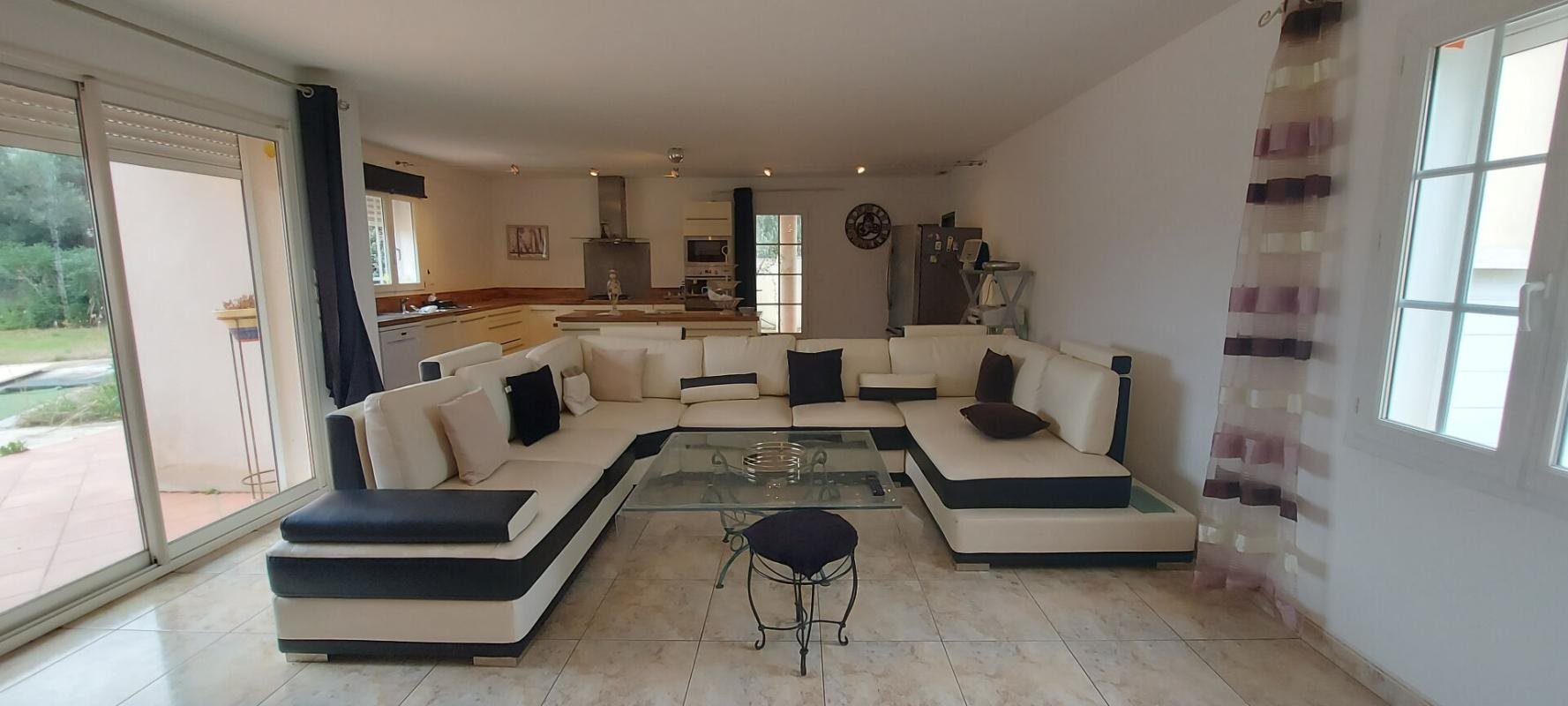 Maison à vendre, 184m², Générac