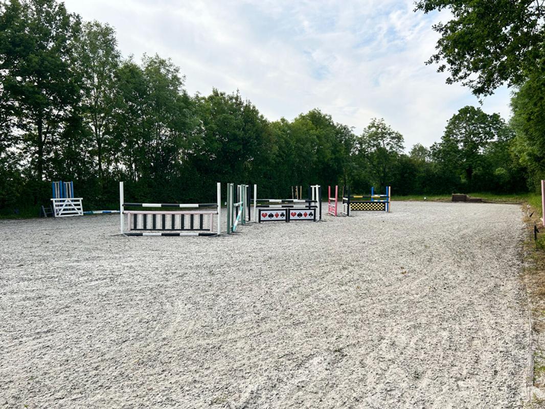 Maison à vendre, 495m², Saint-Hilaire-des-Loges