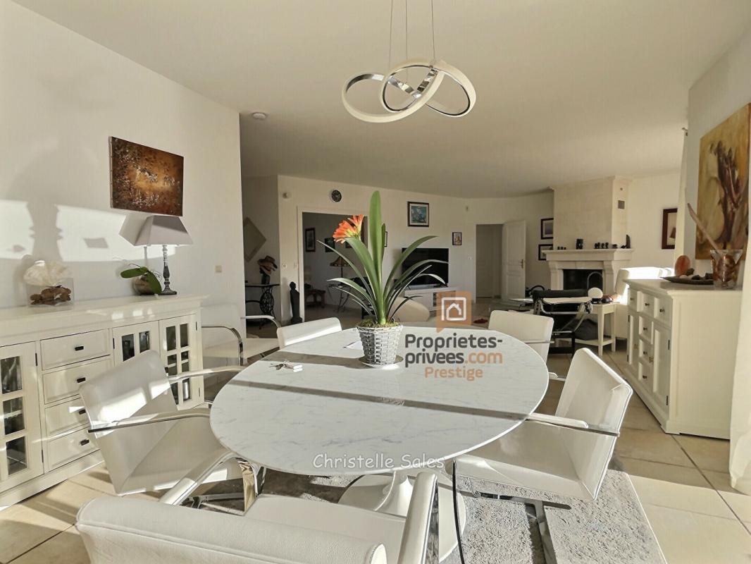 Maison à vendre, 185m², Bagnols-en-Forêt
