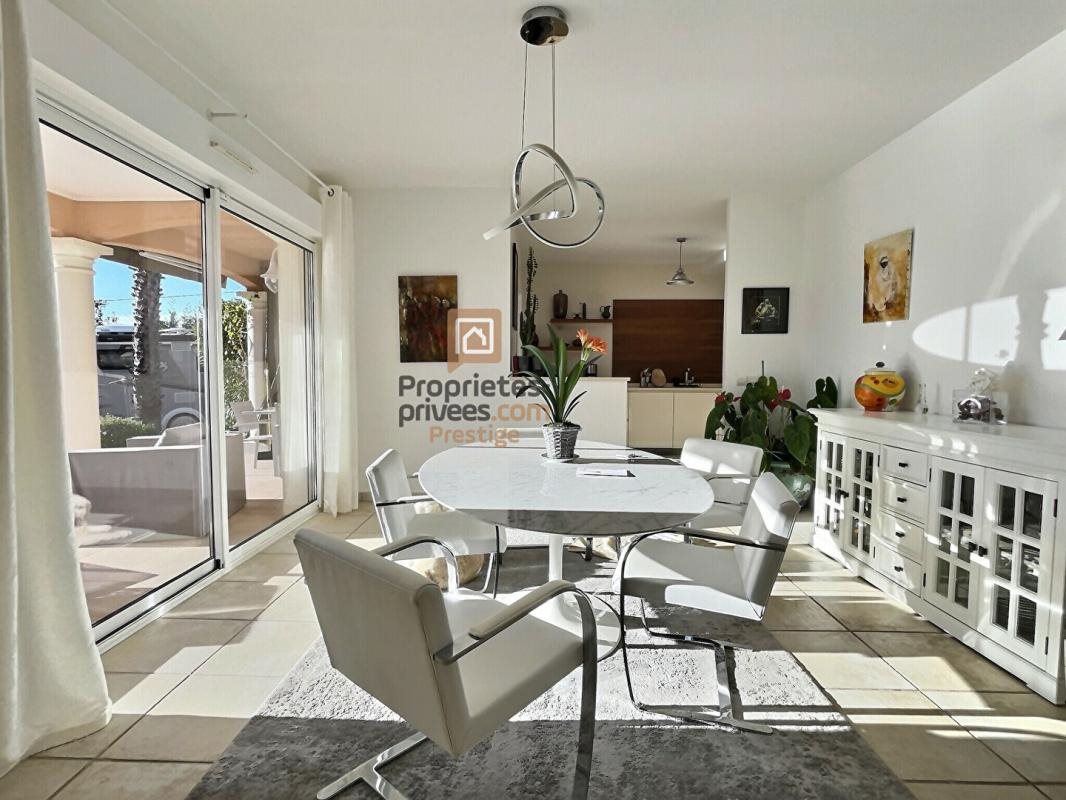 Maison à vendre, 185m², Bagnols-en-Forêt