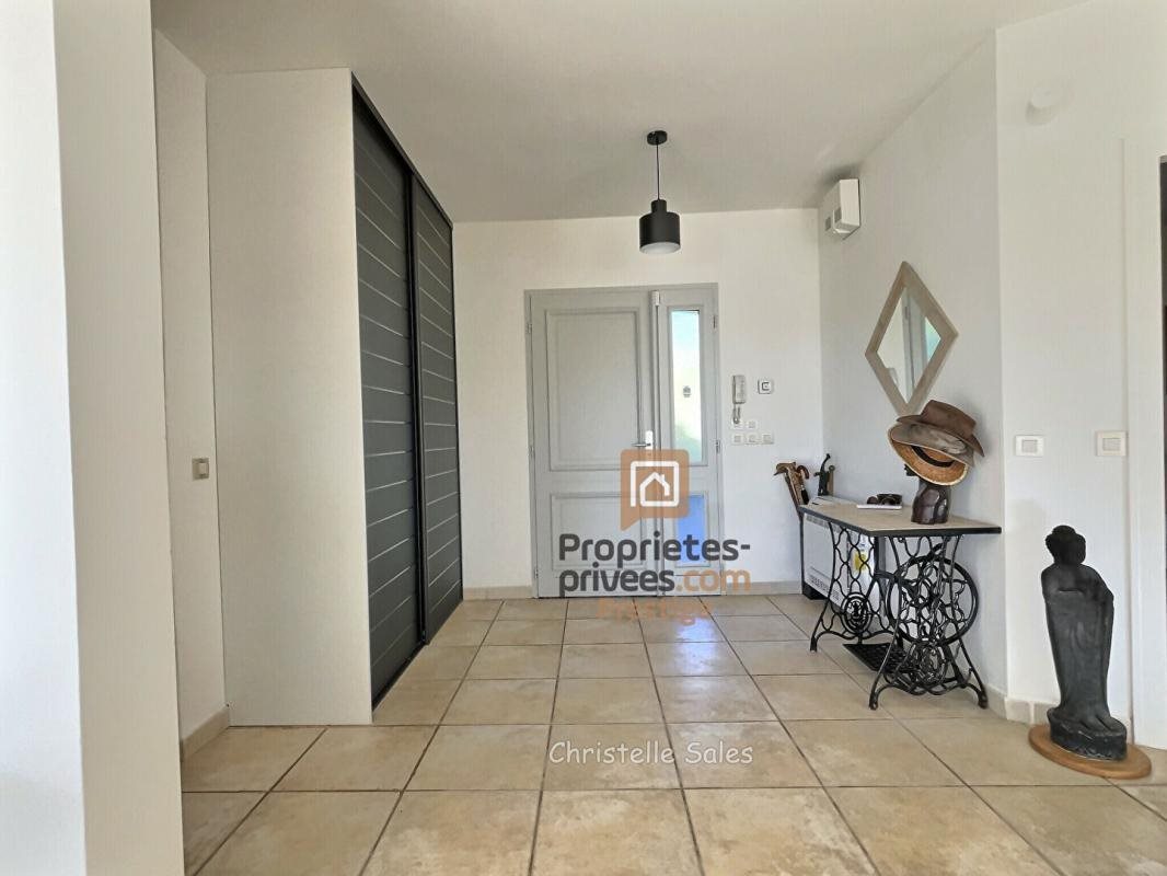 Maison à vendre, 185m², Bagnols-en-Forêt