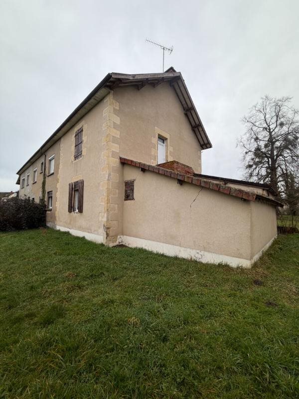 Maison à vendre, 88m², Challuy