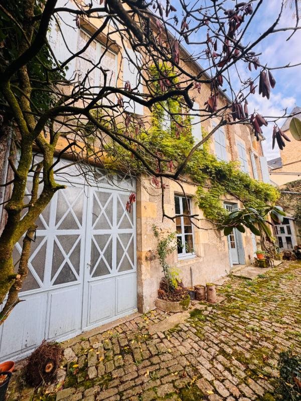 Maison à vendre, 191m², Prémery