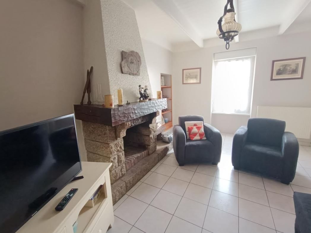 Maison à vendre, 94m², Châteauneuf-du-Faou