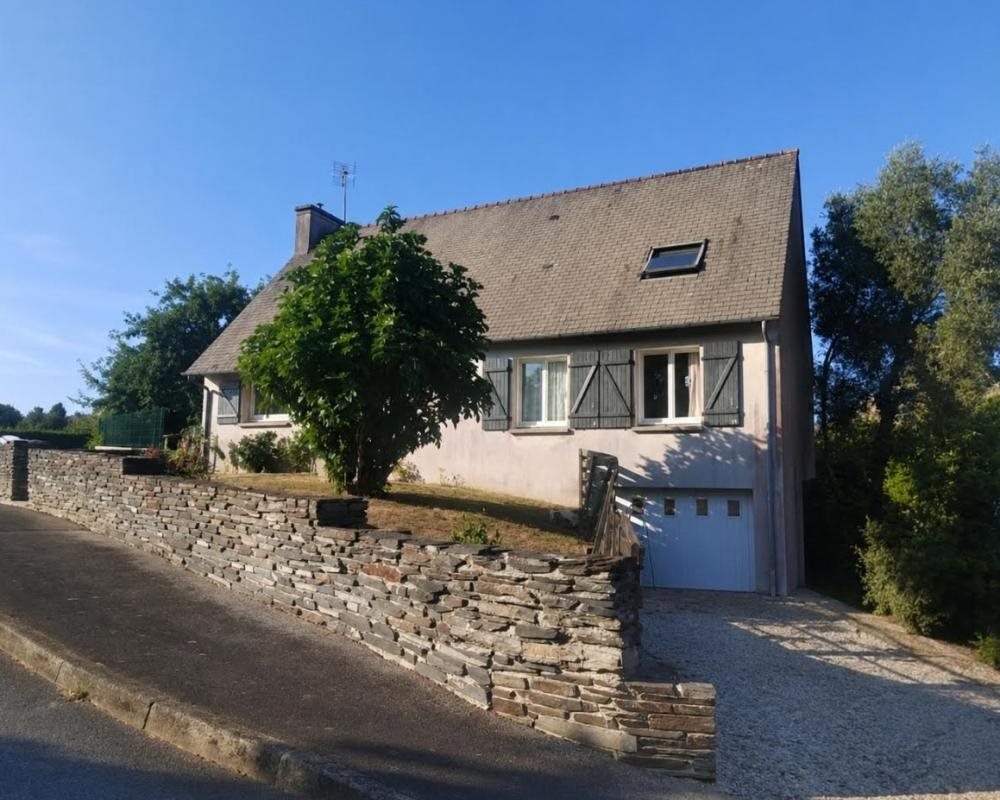 Maison à vendre, 143m², Saint-Goazec
