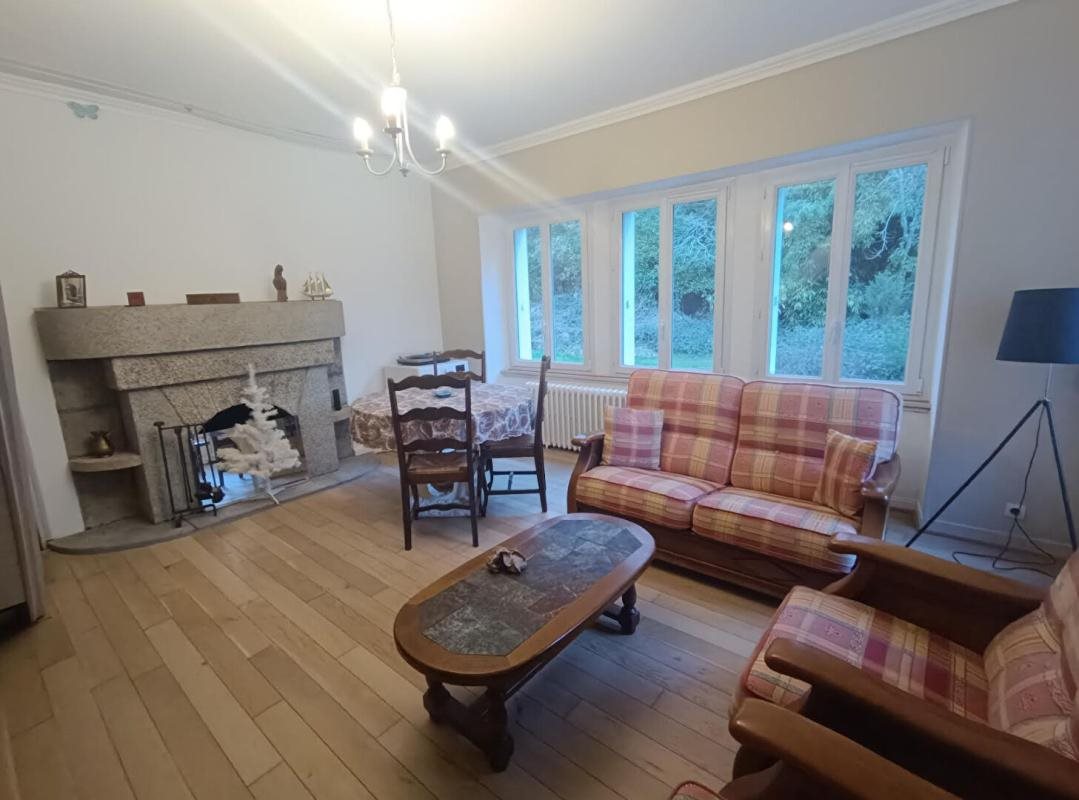 Maison à vendre, 86m², Huelgoat