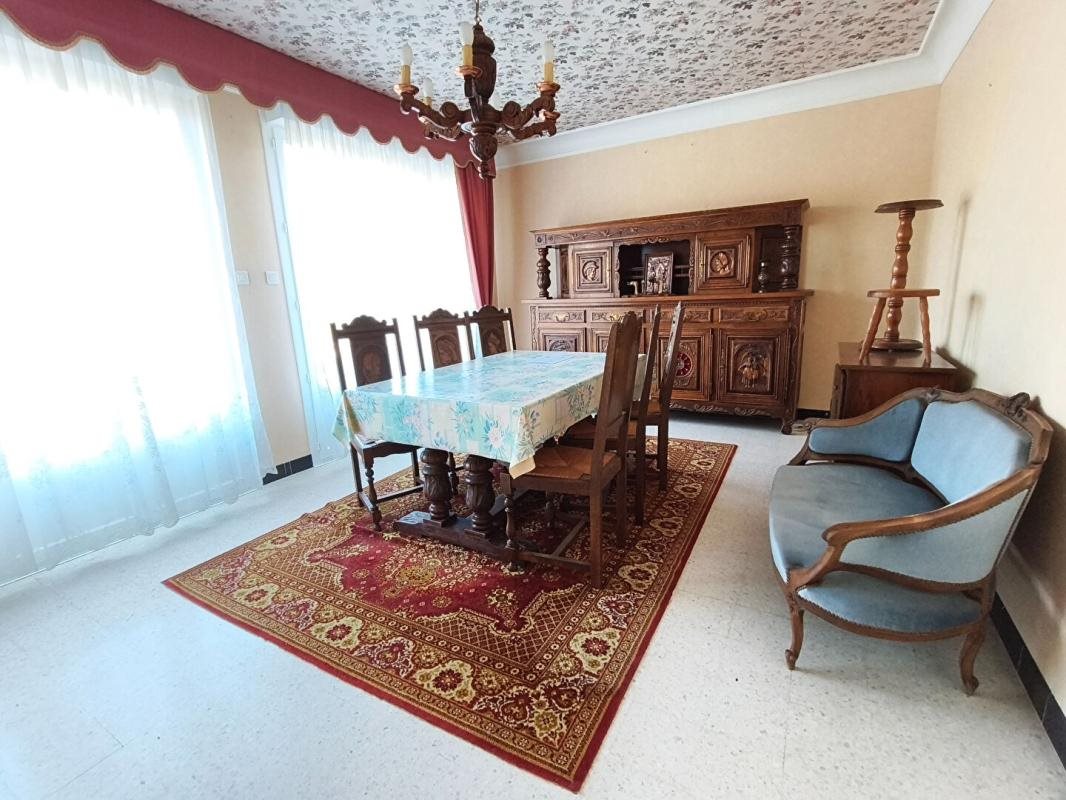 Maison à vendre, 139m², Châteauneuf-du-Faou