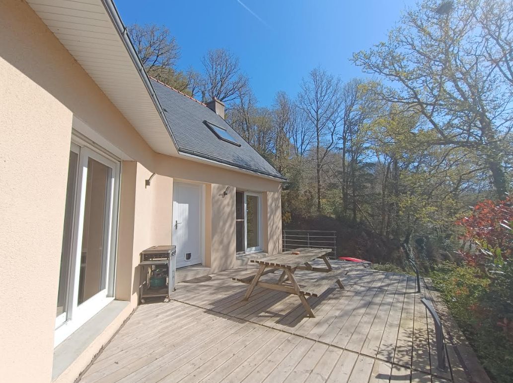 Maison à vendre, 113m², Saint-Goazec