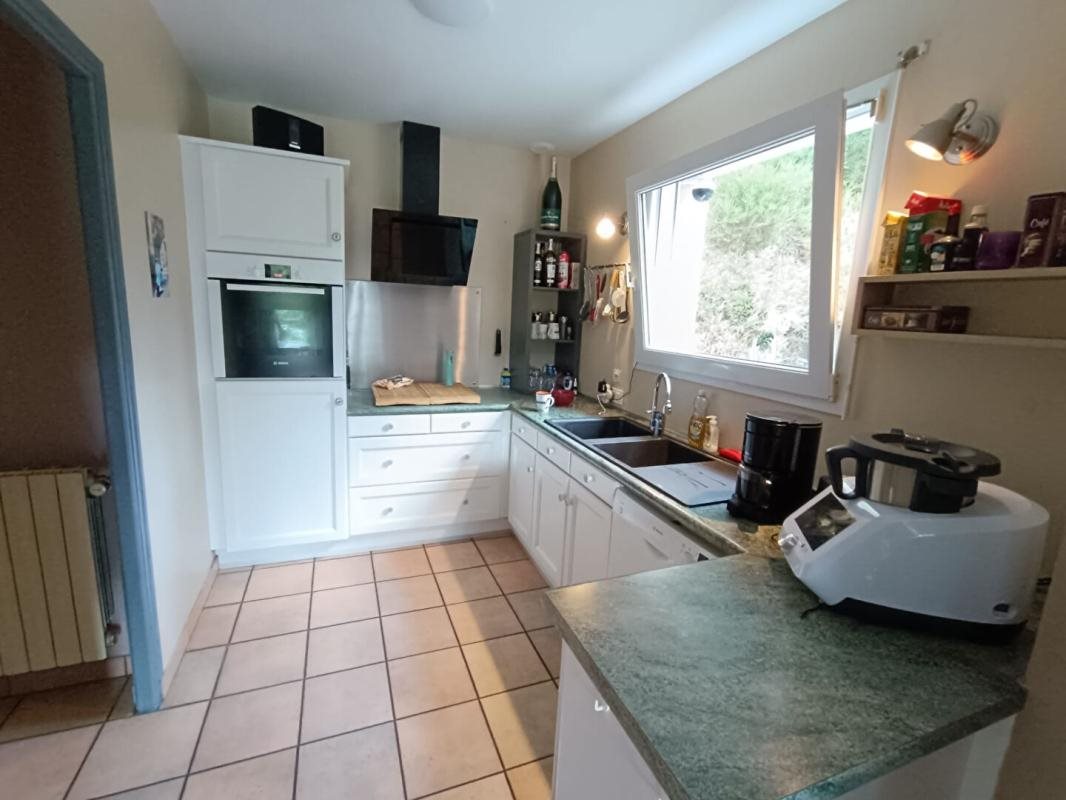 Maison à vendre, 113m², Saint-Goazec