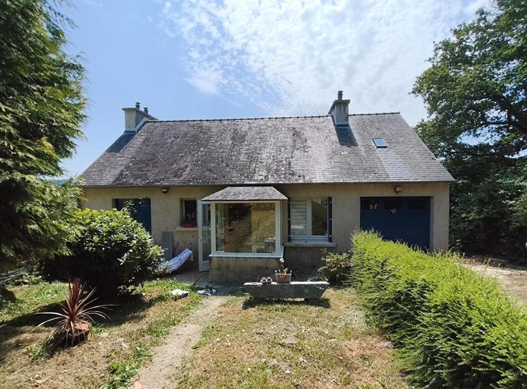 Maison à vendre, 60m², Saint-Goazec