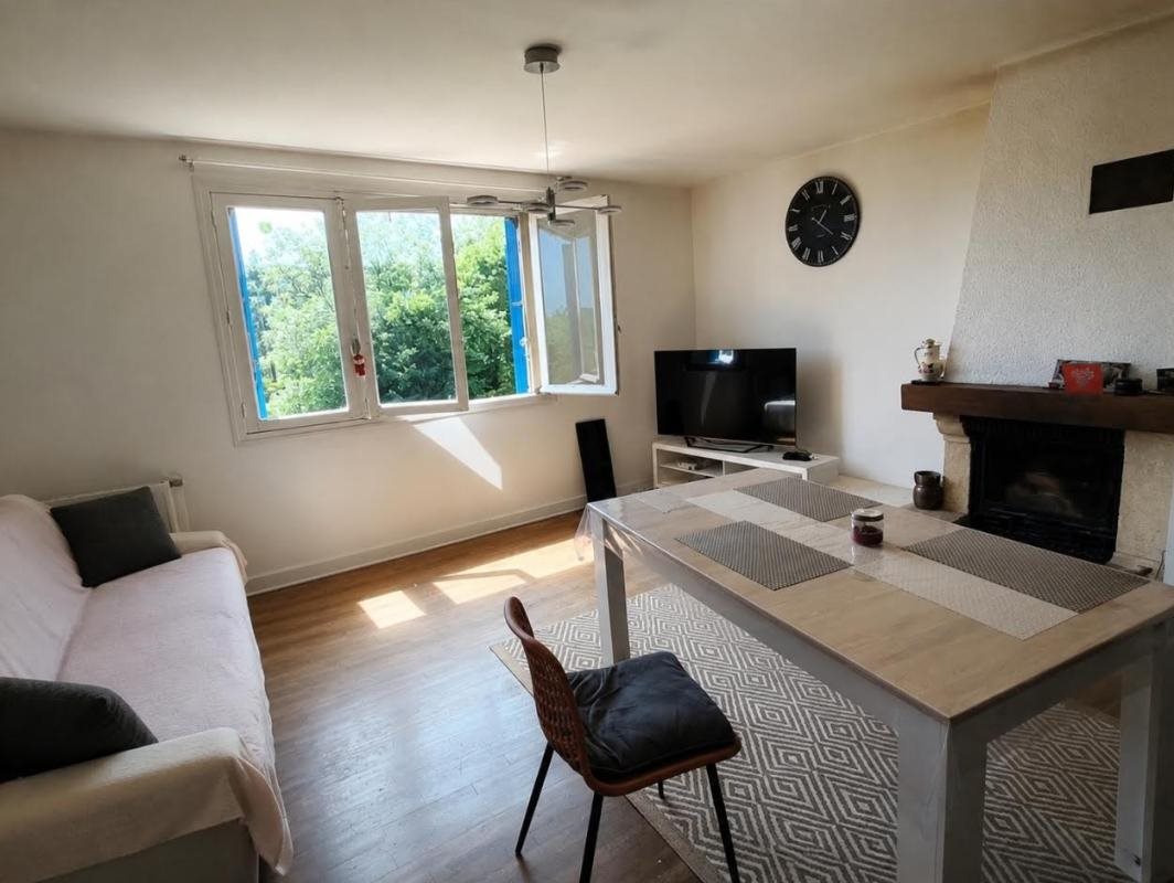 Maison à vendre, 60m², Saint-Goazec