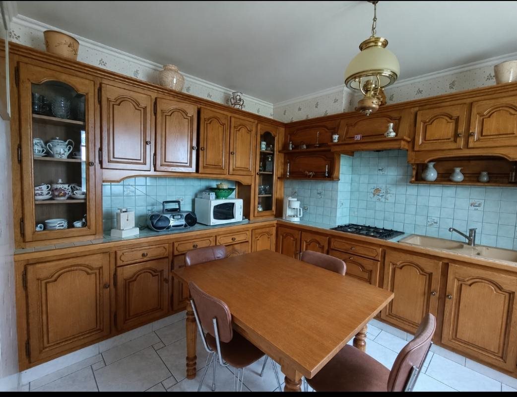 Maison à vendre, 121m², Plonévez-du-Faou