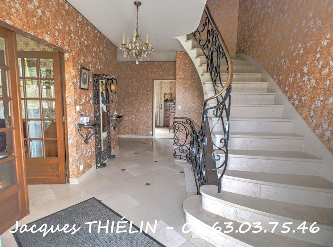 Maison à vendre, 310m², Longué-Jumelles