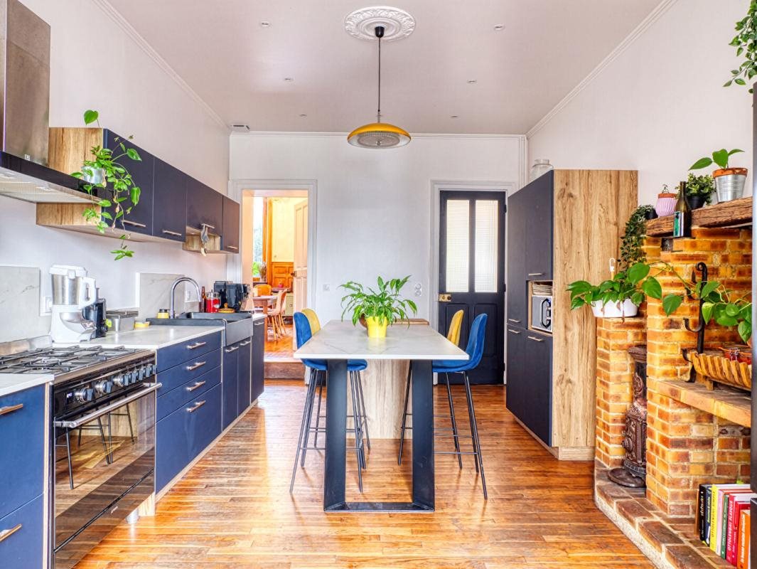 Maison à vendre, 216m², Cormenon