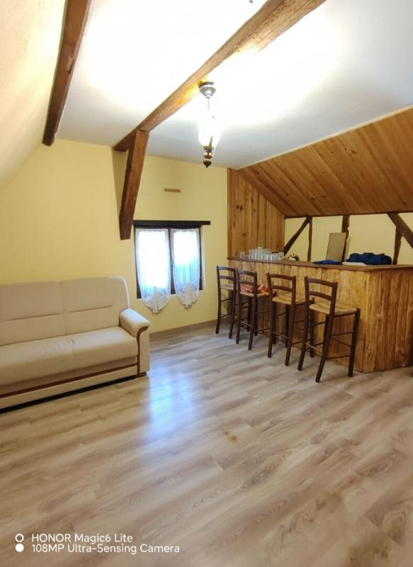 Maison à vendre, 81m², Cormenon