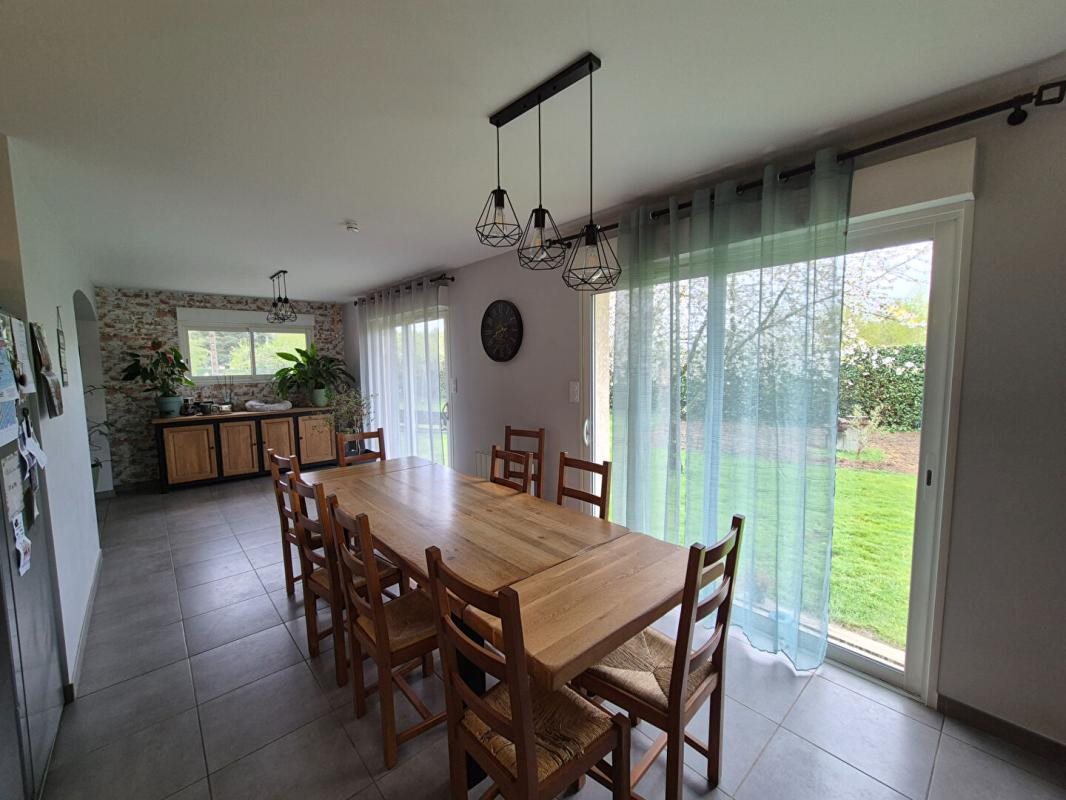 Maison à vendre, 161m², Clergoux