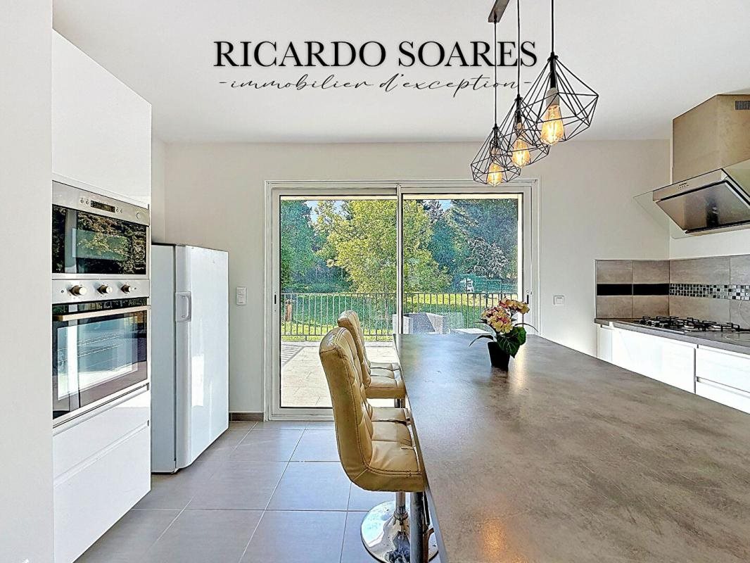 Maison à vendre, 129m², Monceaux