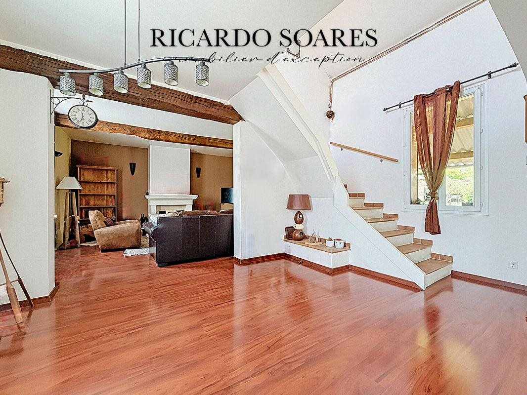 Maison à vendre, 175m², Chevrières