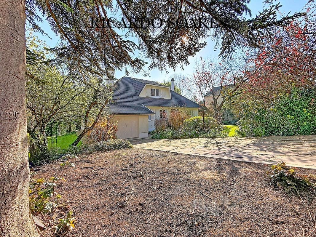 Maison à vendre, 220m², Pont-Sainte-Maxence