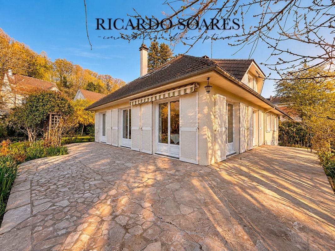 Maison à vendre, 220m², Pont-Sainte-Maxence