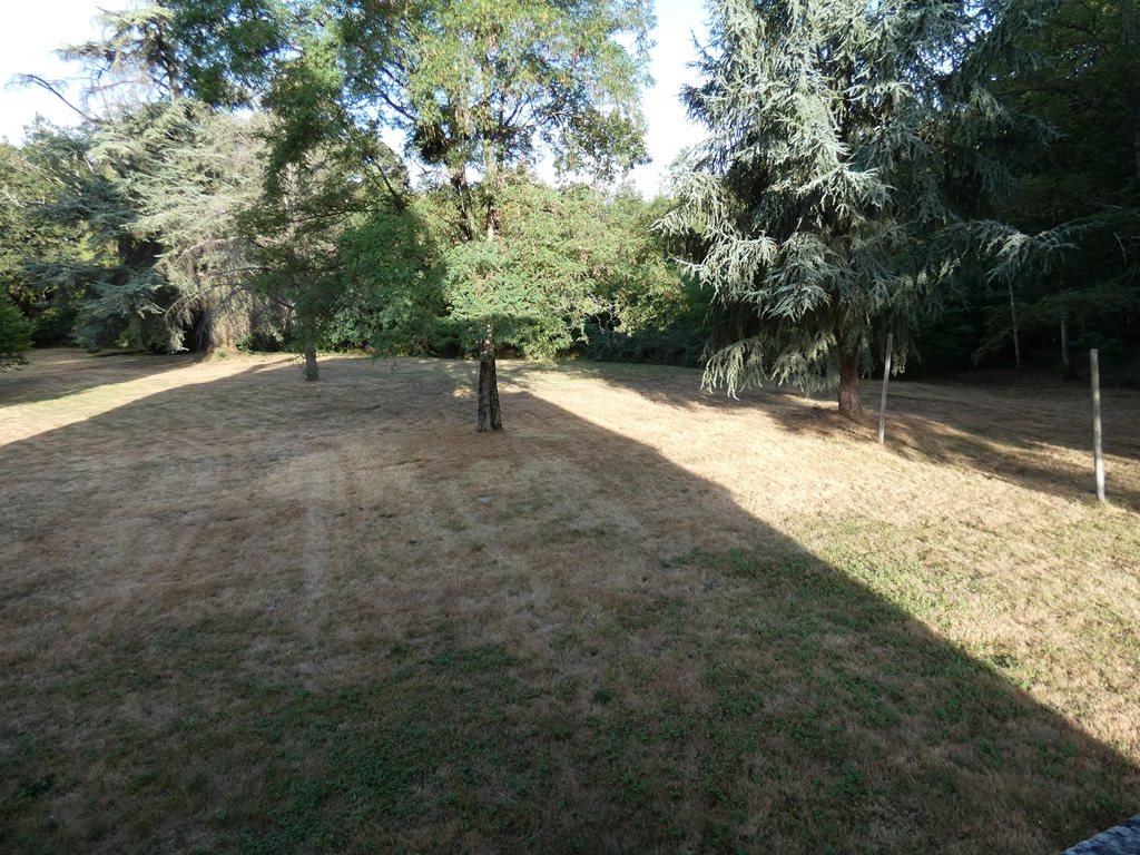 Maison à vendre, 638m², Villeloin-Coulangé