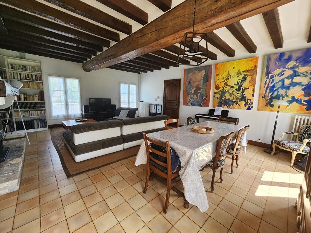 Maison à vendre, 225m², Bridoré
