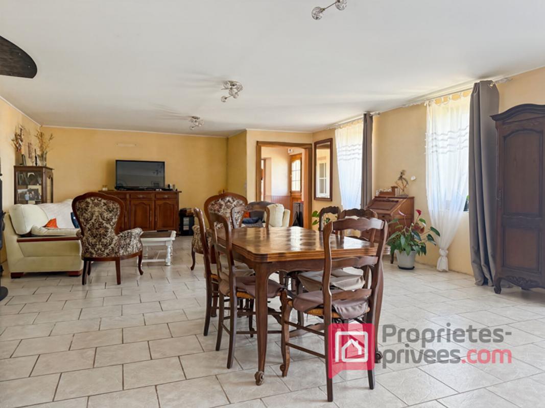 Maison à vendre, 190m², Ville-sous-la-Ferté
