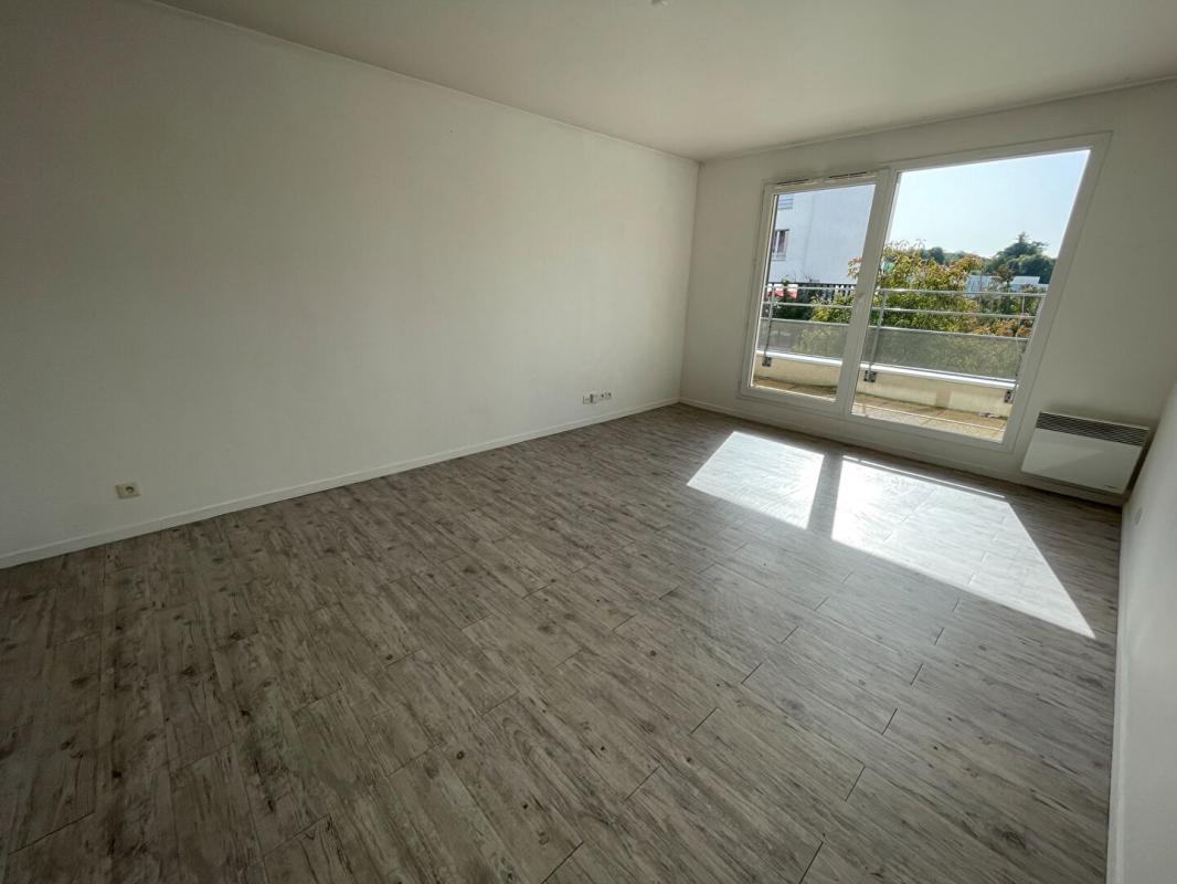 Appartement à vendre, 61m², Epernon