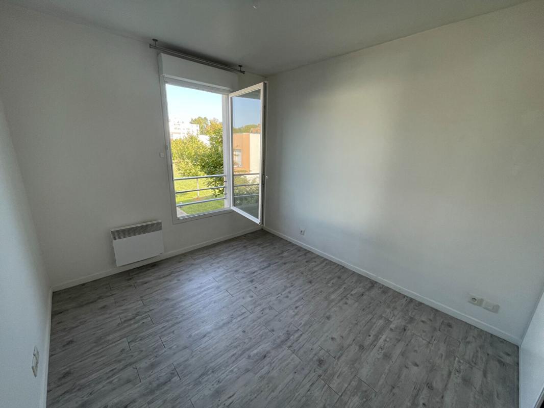 Appartement à vendre, 61m², Epernon