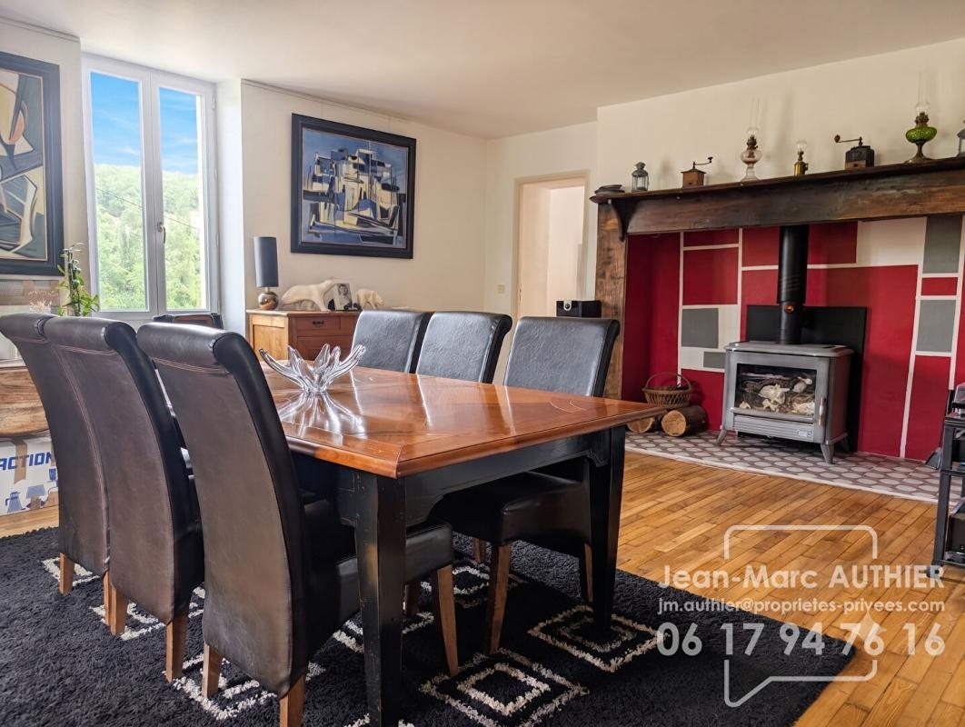 Maison à vendre, 234m², Léobard